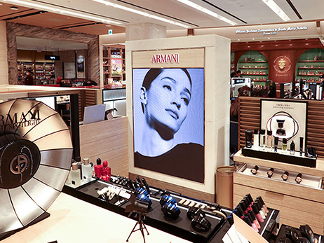 명동 신세계백화점 조르지오 아르마니 LED